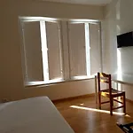 Fado - Santos Bed & Breakfast 3*