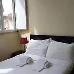 Fado - Santos Bed & Breakfast Lisboa