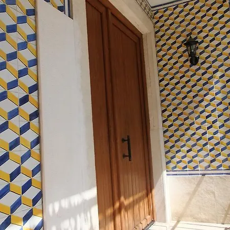 Fado - Santos 3* Lisboa