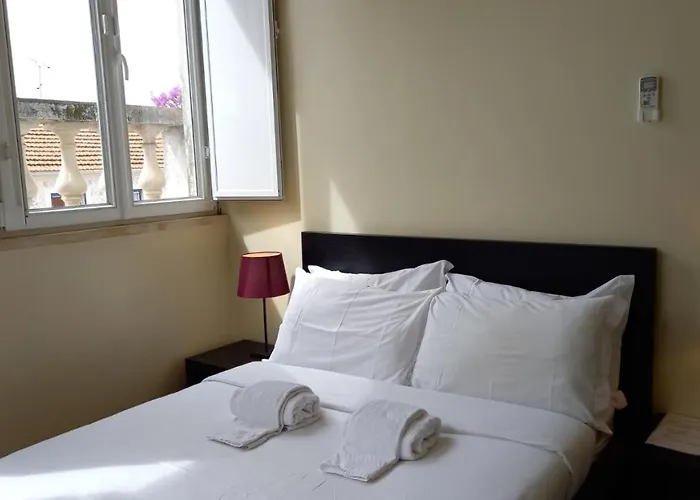 Fado Bed & Breakfast - Santos Отель типа 