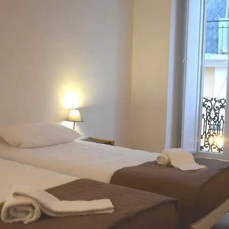 Fado - Santos Bed and Breakfast 3*